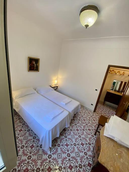 La Bouganville Capri
